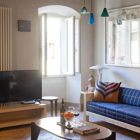 アパート Palei コルトーナ