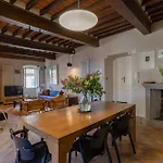 Apartment Palei Cortona
