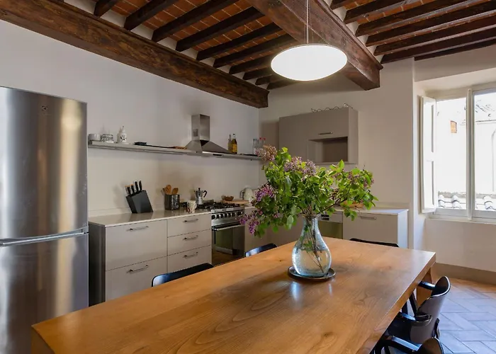 Palei * Кортона